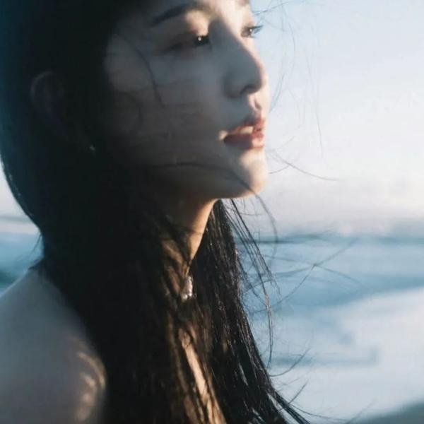 女儿站起来